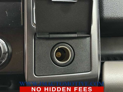 Used 2016 Ford F150 XLT image 32