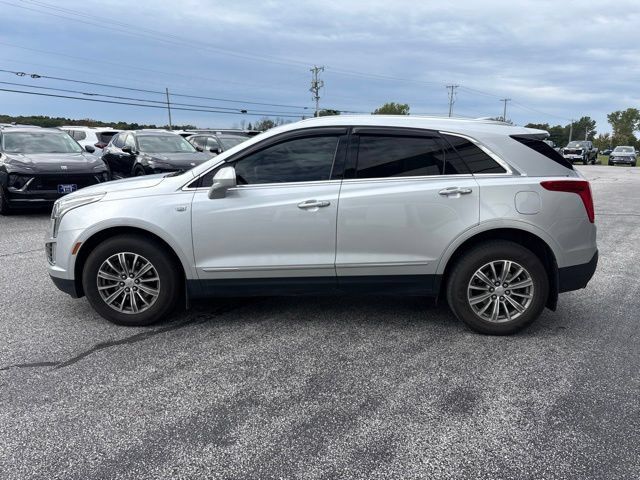 Used 2018 Cadillac XT5 Luxury AWD/4WD image 2