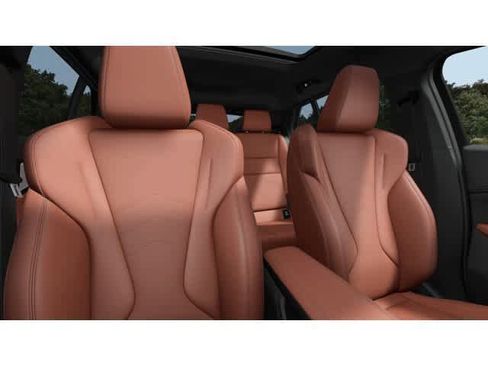 New 2026 BMW X2 xDrive28i w/ Technology Package image 12