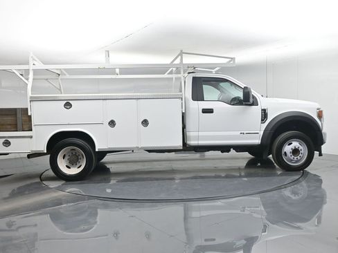 Certified 2021 Ford F450 XL w/ Power Equipment Group image 27