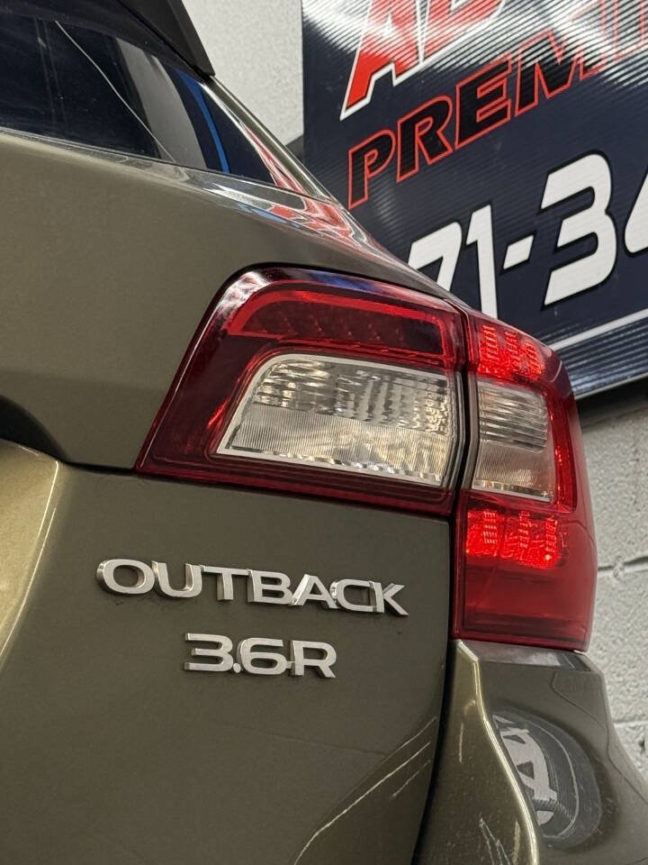 Used 2018 Subaru Outback 3.6R Touring w/ Protection Package #1 AWD/4WD image 16