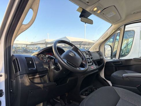 Used 2021 RAM ProMaster 2500 image 6