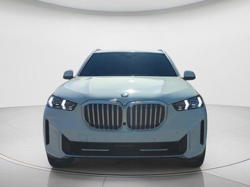 New 2026 BMW X5 sDrive40i RWD image 2