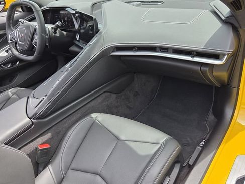 Certified 2025 Chevrolet Corvette Stingray Convertible w/ 1LT RWD image 12