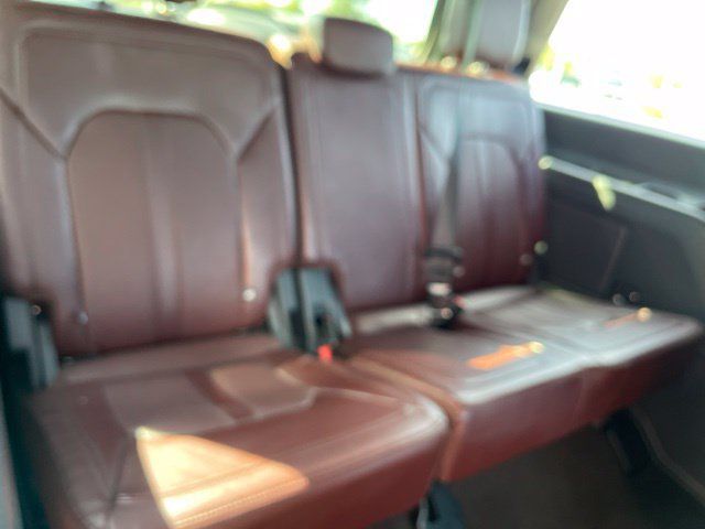 Used 2023 Ford Expedition Limited AWD/4WD image 17