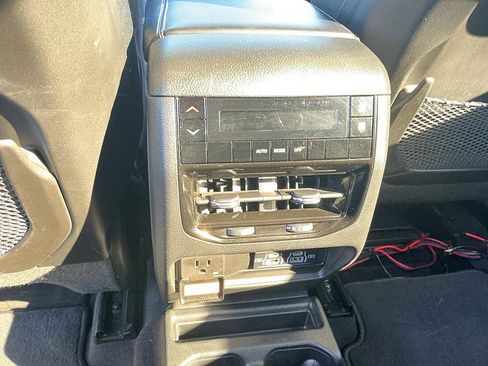 Used 2023 Jeep Grand Cherokee L Altitude image 24