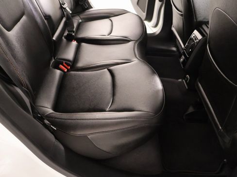 Used 2024 Jeep Compass Limited image 14