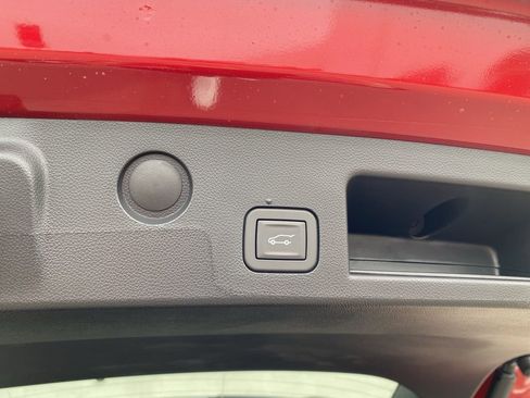 New 2026 GMC Terrain AT4 image 27