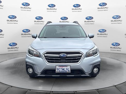 Used 2019 Subaru Outback 2.5i Premium AWD/4WD image 8