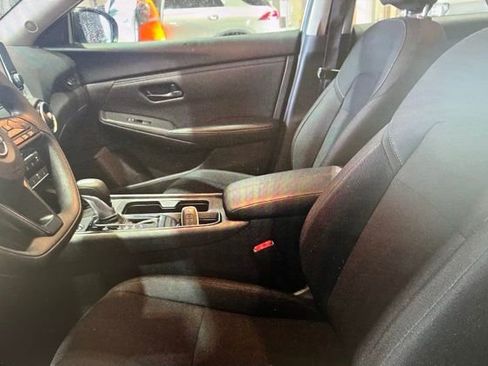 Used 2025 Nissan Sentra S image 2