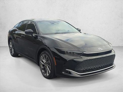 Certified 2026 Toyota Crown Limited w/ Advanced Technology Package image 3