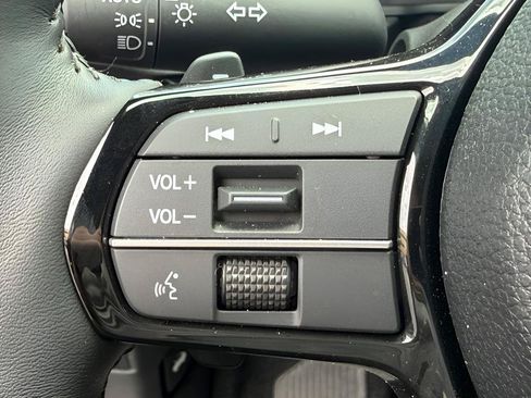Certified 2025 Honda Accord Touring image 15