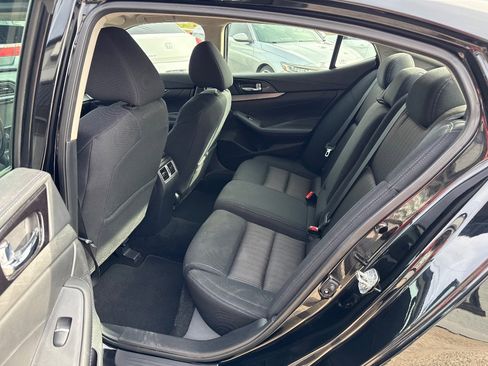 Used 2018 Nissan Maxima 3.5 S image 12