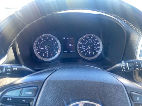 Used 2021 Hyundai Venue SEL w/ Premium Package FWD image 15