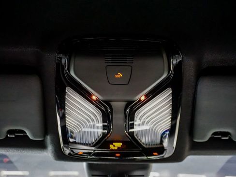 Used 2024 BMW M3 CS w/ M Driver's Package image 40