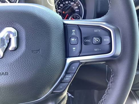 New 2026 RAM 2500 Big Horn AWD/4WD image 12