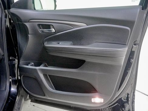 Used 2023 Honda Ridgeline RTL-E image 31