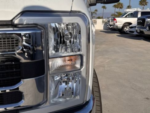 New 2025 Ford F350 XLT image 8