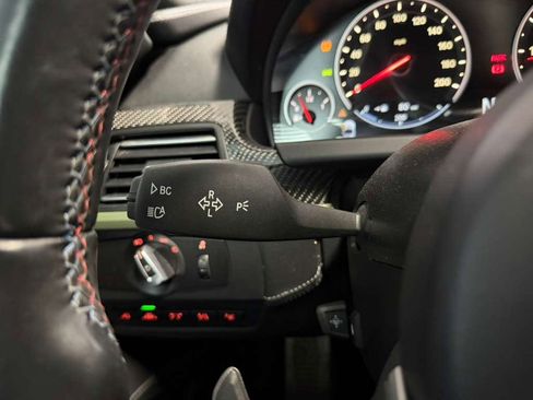 Used 2017 BMW M6 Coupe image 34