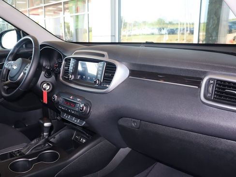 Used 2020 Kia Sorento LX w/ LX I4 Convenience Package AWD/4WD image 43