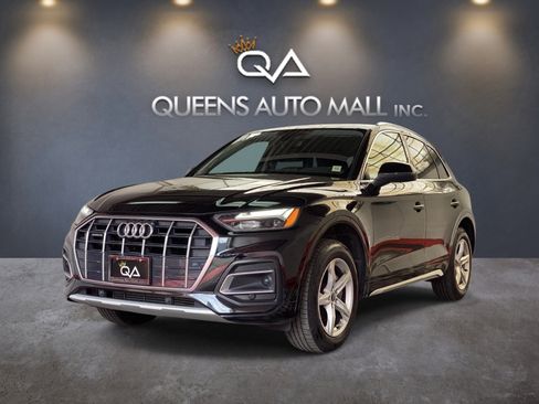 Used 2021 Audi Q5 2.0T Premium w/ Convenience Package AWD/4WD image 3