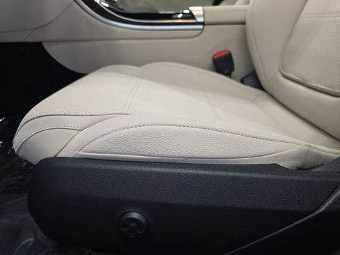 New 2026 Mercedes-Benz C 300 Sedan image 29