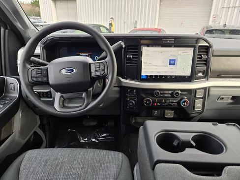 New 2026 Ford F350 XLT w/ XLT Premium Package image 10