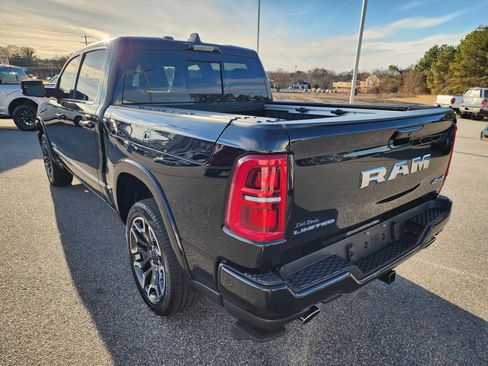Used 2025 RAM 1500 Limited image 7