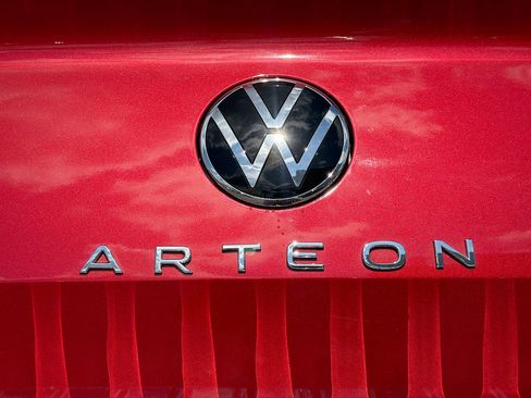 Used 2021 Volkswagen Arteon SEL Premium image 11