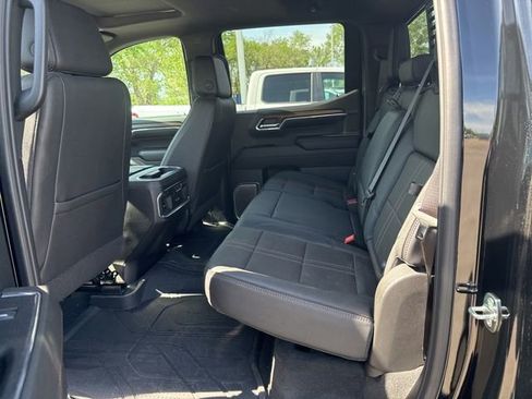 Used 2024 Chevrolet Silverado 1500 High Country w/ High Country Premium Package AWD/4WD image 16