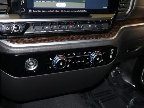 Used 2022 GMC Sierra 1500 Elevation w/ LPO, Elevation Black Package AWD/4WD image 23