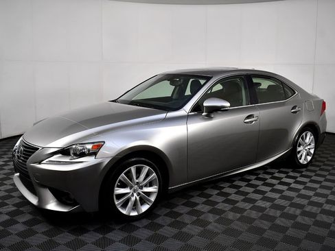 Used 2014 Lexus IS 250 AWD image 2