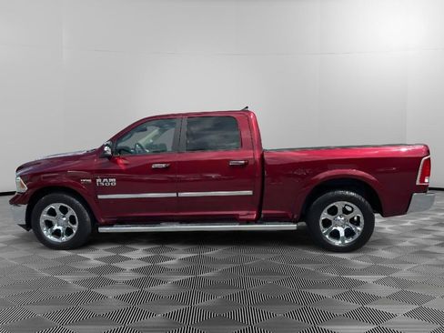Used 2017 RAM 1500 Laramie w/ Convenience Group AWD/4WD image 5