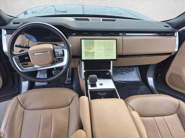 Used 2025 Land Rover Range Rover SE AWD/4WD image 20