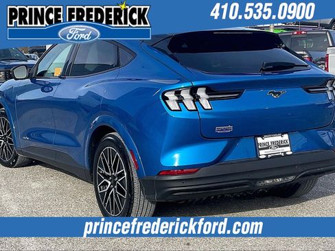 Used 2025 Ford Mustang Mach-E Premium image 11