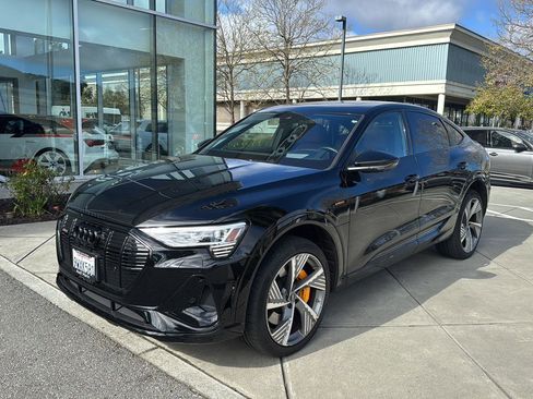 Used 2022 Audi e-tron Prestige image 1