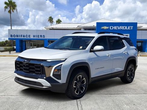 Used 2026 Chevrolet Equinox ACTIV image 2