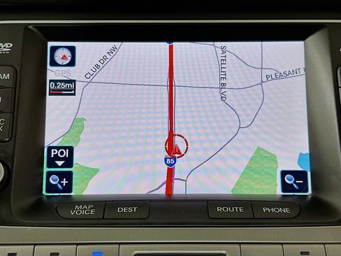 Used 2012 Hyundai Genesis 3.8 w/ Premium Pkg image 21