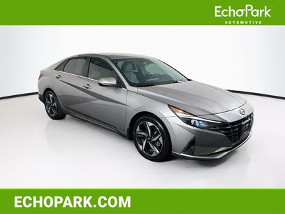 Used 2023 Hyundai Elantra Limited