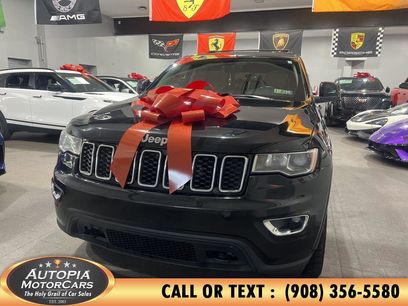 Used 2017 Jeep Grand Cherokee Laredo w/ Quick Order Package 23E