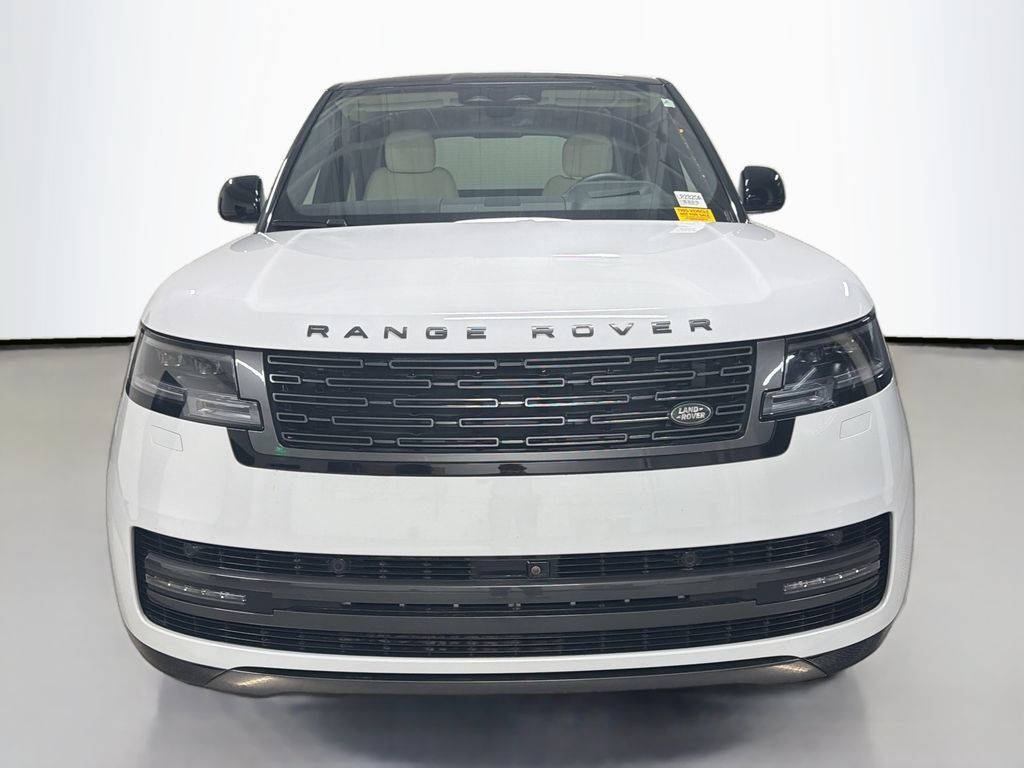 Used 2024 Land Rover Range Rover SE AWD/4WD image 6