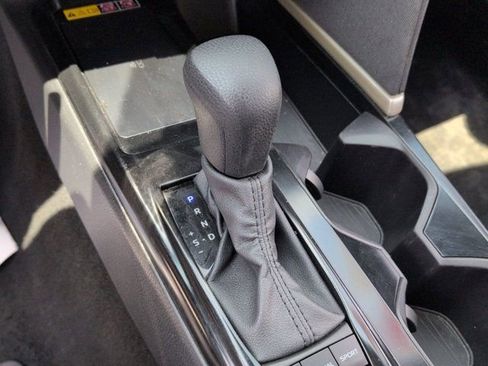 Used 2025 Toyota Camry LE FWD image 19