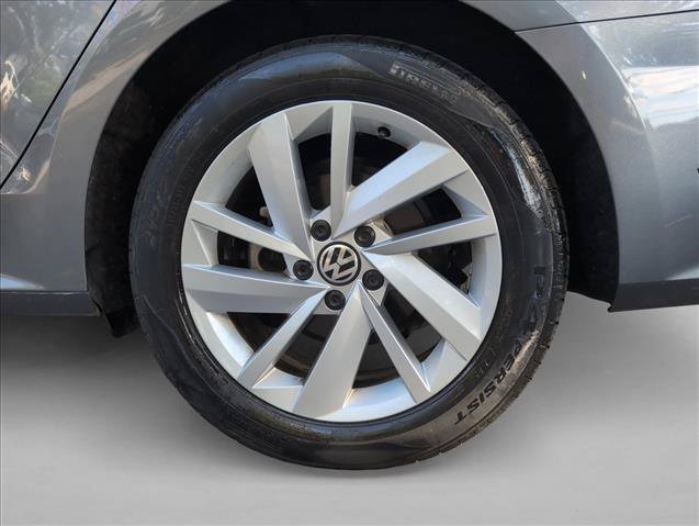 Used 2018 Volkswagen Passat 2.0T SE w/ SE Lighting Package FWD image 30