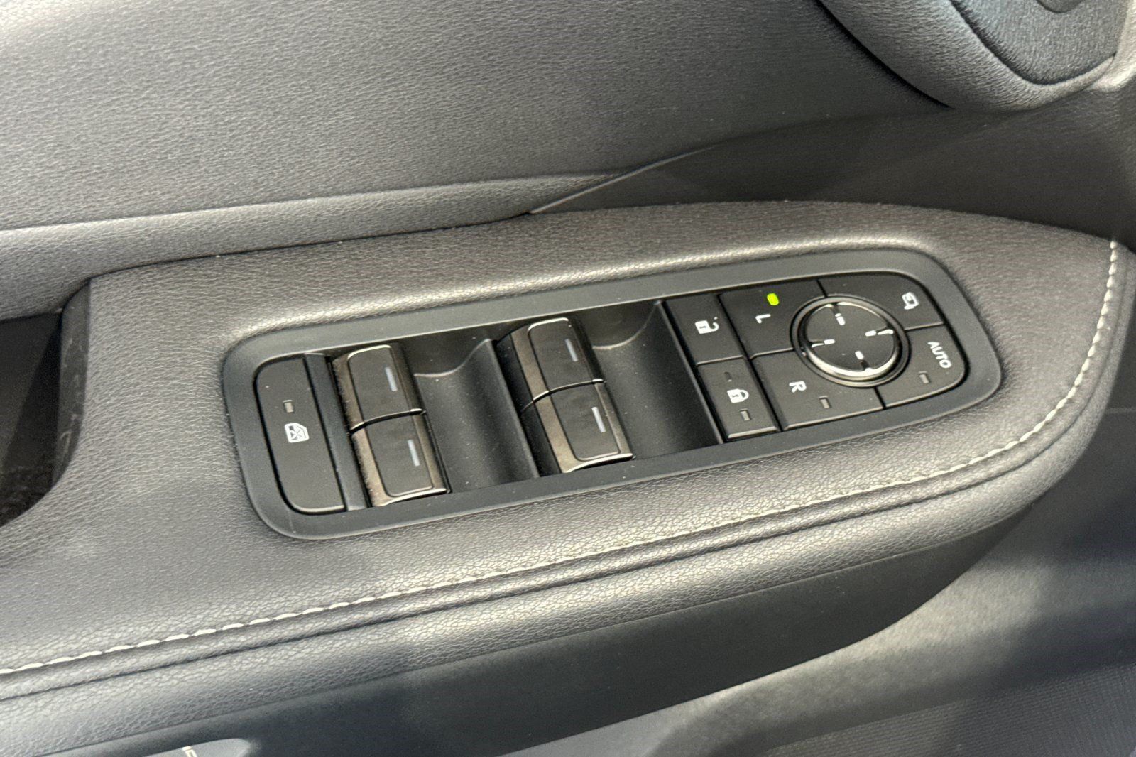 Certified 2025 Lexus TX 350 FWD w/ Technology Package image 13