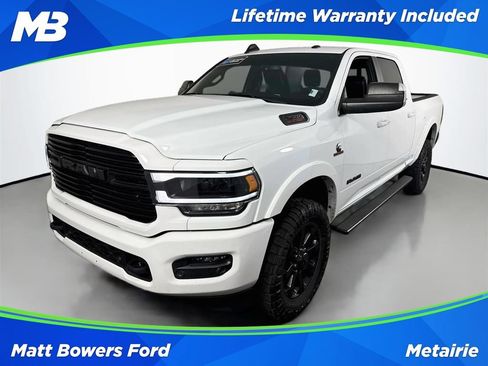 Used 2022 RAM 2500 Laramie AWD/4WD image 1
