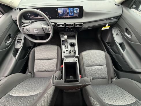 Used 2026 Nissan Sentra SV w/ Floor Mat Package FWD image 24