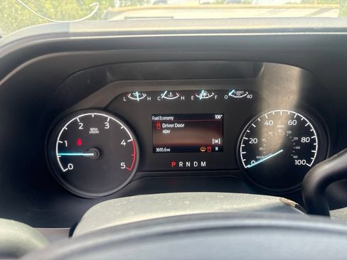 Used 2025 Ford F250 XLT w/ FX4 Off-Road Package AWD/4WD image 5
