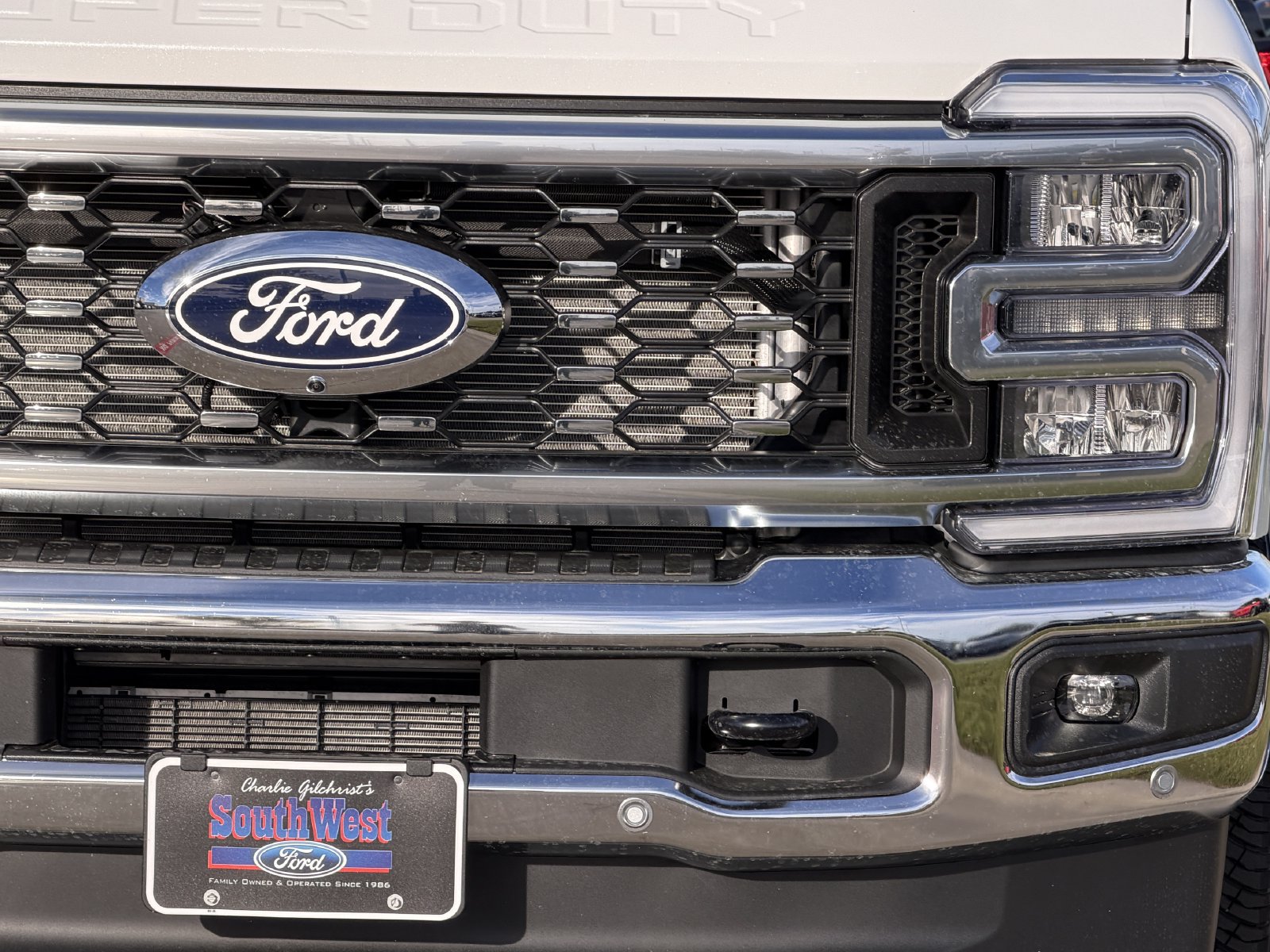 New 2027 Ford F350 Lariat w/ Lariat Premium Package AWD/4WD image 7