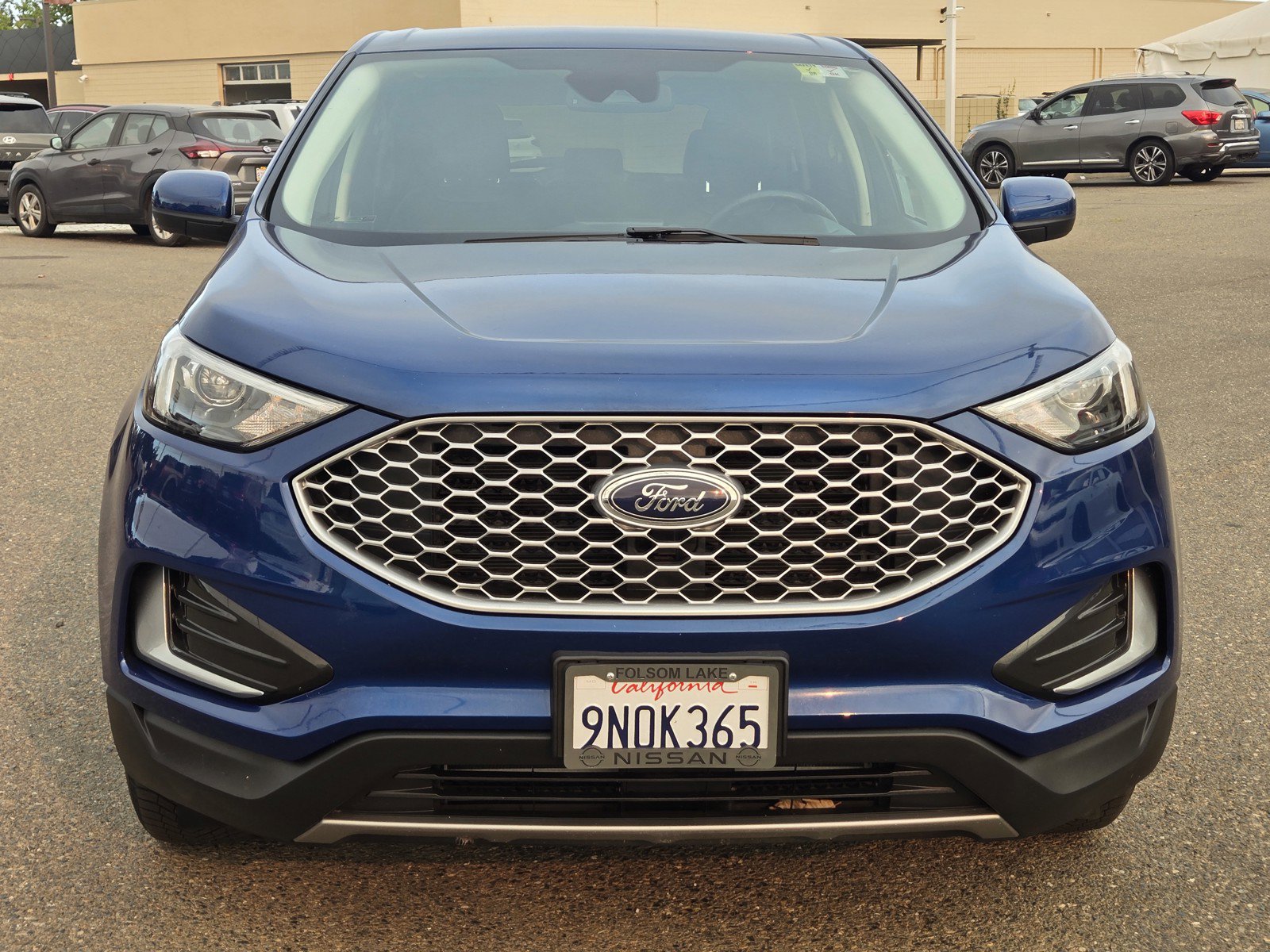 Used 2023 Ford Edge SEL AWD/4WD image 2