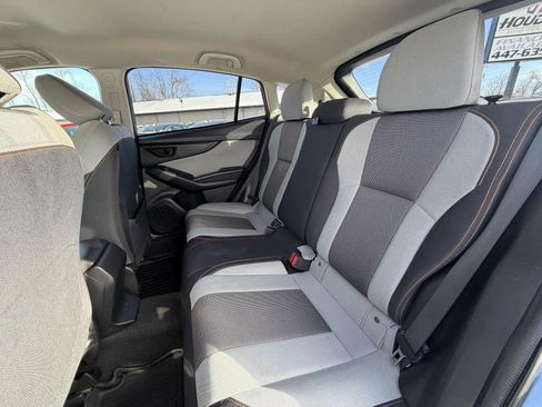 Used 2020 Subaru Crosstrek 2.0i Premium image 16